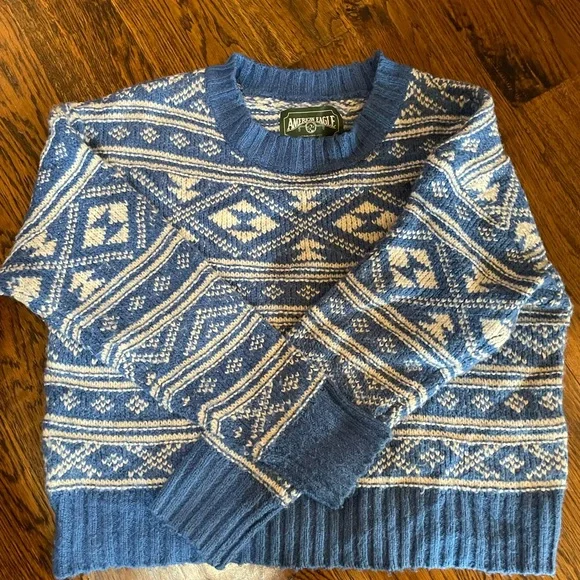 American Eagle crewneck sweaters, size XS. - Picture 3 of 10